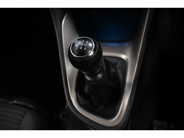 ヤリス Z 衝突被害軽減システム ローダウン オートクルーズコントロール LEDヘッドランプ メモリーナビ バックカメラ ミュージックプレイヤー接続可 アルミホイール スマートキー キーレス(10枚目)