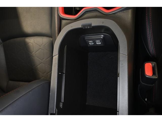 ＲＡＶ４ アドベンチャー　オフロードパッケージＩＩ　４ＷＤ　衝突被害軽減システム　オートクルーズコントロール　ＬＥＤヘッドランプ　１００Ｖ電源　メモリーナビ　バックカメラ　ＥＴＣ　ドラレコ　フルセグ　ミュージックプレイヤー接続可　アルミホイール　ＣＶＴ（16枚目）