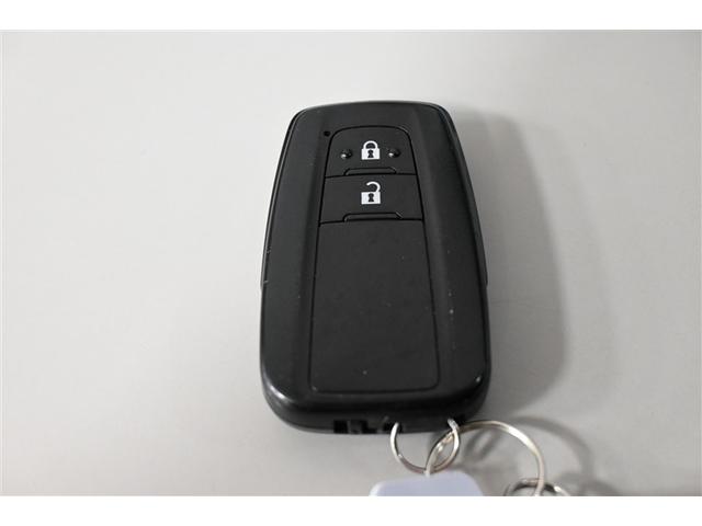 プリウス Ｓセーフティプラス　ハイブリッド　衝突被害軽減システム　オートクルーズコントロール　ＬＥＤヘッドランプ　メモリーナビ　バックカメラ　ＥＴＣ　ドラレコ　フルセグ　ミュージックプレイヤー接続可　ＤＶＤ再生　ＣＤ　スマートキー（31枚目）