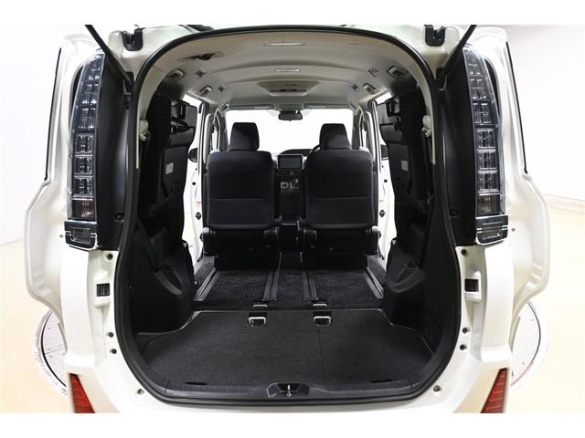 �ȒP�ȃ����^�b�`����̂R��ڃV�[�g�𒵂ˏグ�Α傫�ȉו����ςݍ��߂܂���