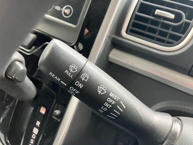 タント カスタムＸ　ＳＡ　片側パワースライドドア　スマートキー　プッシュスタート　ドアバイザー　フロアマット　ＥＴＣ　衝突軽減システム　軽自動車（9枚目）