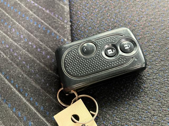 タント カスタムＸ　ＳＡ　片側パワースライドドア　スマートキー　プッシュスタート　ドアバイザー　フロアマット　ＥＴＣ　衝突軽減システム　軽自動車（10枚目）