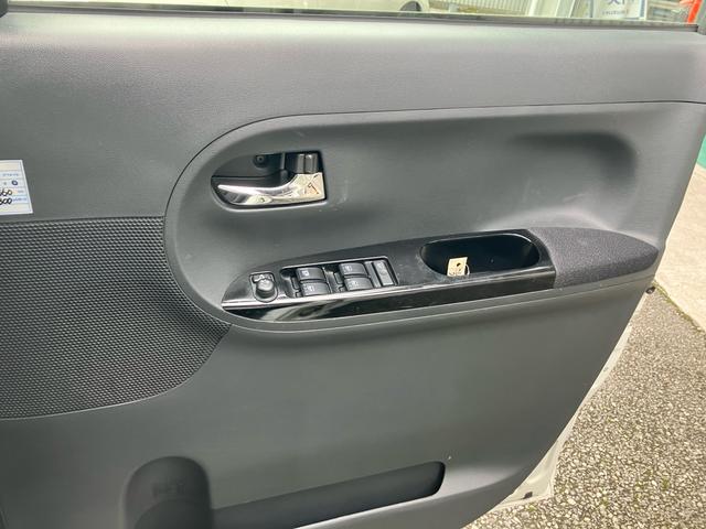 タント カスタムＸ　ＳＡ　片側パワースライドドア　スマートキー　プッシュスタート　ドアバイザー　フロアマット　ＥＴＣ　衝突軽減システム　軽自動車（15枚目）