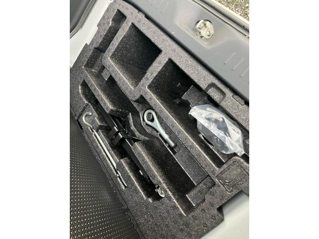 タント カスタムＸ　ＳＡ　片側パワースライドドア　スマートキー　プッシュスタート　ドアバイザー　フロアマット　ＥＴＣ　衝突軽減システム　軽自動車（21枚目）