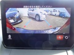 リアカメラで後ろもよく見えます。車庫入れも楽々。 6