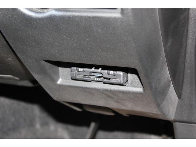 ジムニーシエラ JC 女性ワンオーナー シートヒーター デルタフォース16インチアルミ+トーヨーオープンカントリーホワイトレタータイヤ カロッツェリア8インチナビ バックカメラ フルセグTV(12枚目)