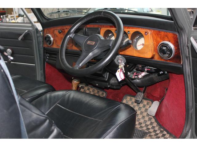 MINI クーパー1.3i 外装全塗装済み!(18枚目)