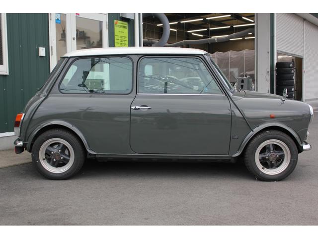 MINI クーパー1.3i 外装全塗装済み!(24枚目)