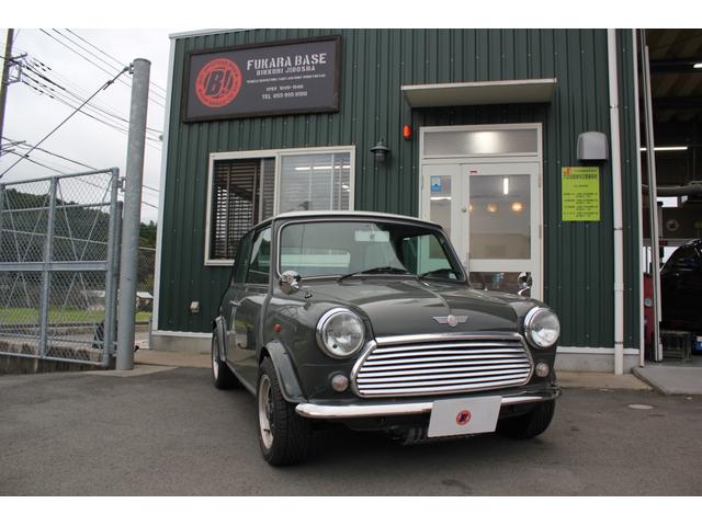 MINI クーパー1.3i 外装全塗装済み!(28枚目)