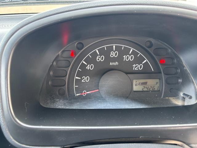 キャリイトラック KCエアコン・パワステ エアコン パワステ AMFMラジオ 25000キロ 車検2年付き(17枚目)