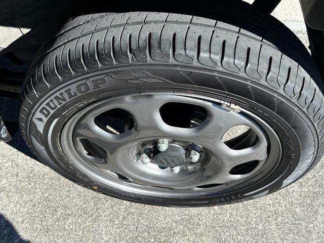 【タイヤの溝】溝も十分残っているので、すぐに交換の必要はありません！溝が一定以上消耗している場合は新品に交換しています！