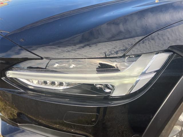 V90 クロスカントリー T5 AWD モメンタム 純正ナビゲーション バックカメラ ブラウンレザーシート パワーシート クルーズコントロール パワーテールゲート オートハイビーム CarPlay(37枚目)