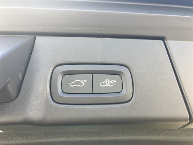 V90 クロスカントリー T5 AWD モメンタム 純正ナビゲーション バックカメラ ブラウンレザーシート パワーシート クルーズコントロール パワーテールゲート オートハイビーム CarPlay(46枚目)