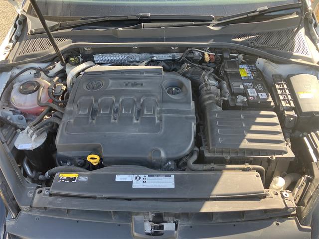 ゴルフヴァリアント ＴＤＩ　ハイライン　マイスター　純正ナビゲーション　バックカメラ　ブラインドスポットモニター　ＬＥＤヘッドライト　ＥＴＣ　　ブラックレザー　シートヒーター（33枚目）