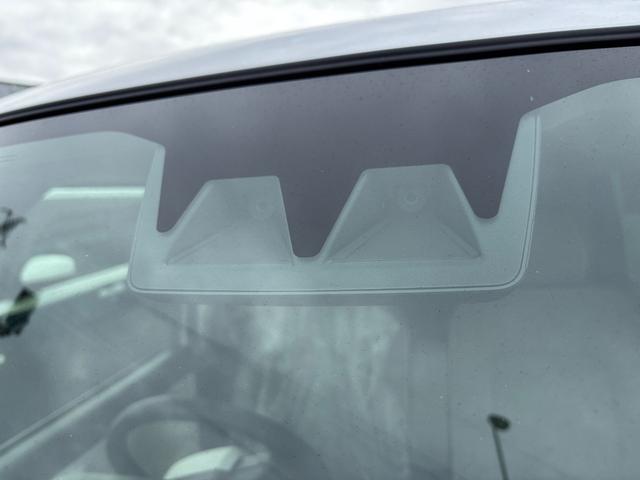 ムーヴキャンバス ストライプスG 14インチフルホイールキャップ LEDヘッドランプ LEDフォグランプ ホっとカップホルダー 両側パワースライドドア キーフリーシステム プッシュボタンスタート UVカットガラス(10枚目)