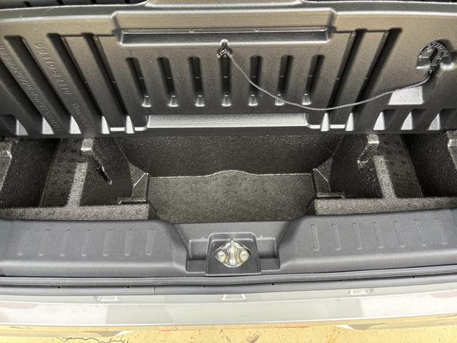 ムーヴキャンバス ストライプスG 14インチフルホイールキャップ LEDヘッドランプ LEDフォグランプ ホっとカップホルダー 両側パワースライドドア キーフリーシステム プッシュボタンスタート UVカットガラス(46枚目)