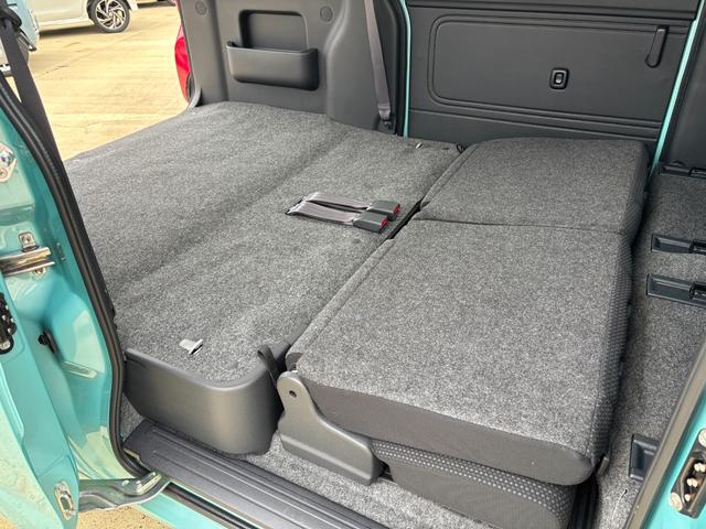 ハイゼットカーゴ クルーズSAIII 2WD MT 電動格納式カラードドアミラー UVカットガラス(フロントウィンドウ) 12インチフルホイールキャップ 撥水フルファヴリックシート表皮 キーレスエントリー マニュアルエアコン(37枚目)