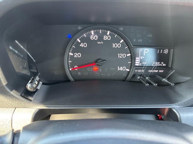 ハイゼットトラック ジャンボエクストラ　ＬＥＤヘッドランプ　シートスライド＆リクライニング機構　荷台ステップ　オーバーヘッドシェルフ　マニュアルエアコン　コーナーセンサー（16枚目）