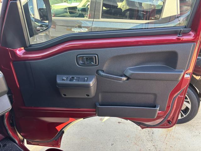 ハイゼットトラック ジャンボエクストラ　ＬＥＤヘッドランプ　シートスライド＆リクライニング機構　荷台ステップ　オーバーヘッドシェルフ　マニュアルエアコン　コーナーセンサー（19枚目）