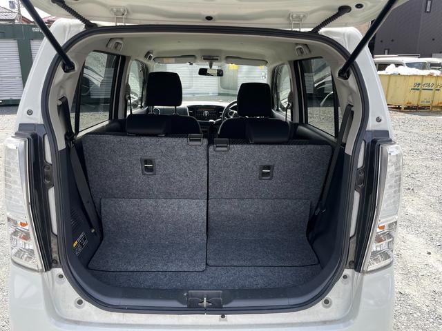 ワゴンＲスティングレー Ｔ　ＨＩＤ　スマートキー　アイドリングストップ　ＣＶＴ　盗難防止システム　ＡＢＳ　ＣＤ　ミュージックプレイヤー接続可　アルミホイール　衝突安全ボディ　エアコン　パワーステアリング　パワーウィンドウ（15枚目）