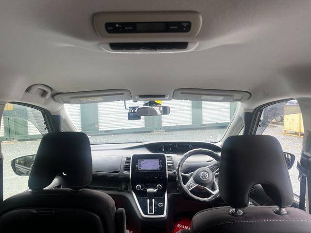 セレナ ハイウェイスター Vセレクション ドライブレコーダー ETC 全周囲カメラ ナビ TV クリアランスソナー オートクルーズコントロール パークアシスト 衝突被害軽減システム 両側電動スライドドア LEDヘッドランプ スマートキー(9枚目)