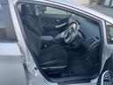 プリウス Ｌ　ドライブレコーダー　ＥＴＣ　バックカメラ　ＴＶ　アルミホイール　スマートキー　電動格納ミラー　ＣＶＴ　盗難防止システム　衝突安全ボディ　ＡＢＳ　ＥＳＣ　ＣＤ　ＵＳＢ　Ｂｌｕｅｔｏｏｔｈ　エアコン（8枚目）