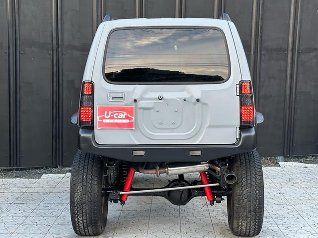 ジムニー XC 【1年間走行無制限保証】/フルカスタム車両(エアロ・マフラー・スキッドプレート・リフトアップ・ブリスターフェンダー・LEDテール・シートカバー・アルミホイール)/Bluetoothオーディオ付社外ナビ(35枚目)