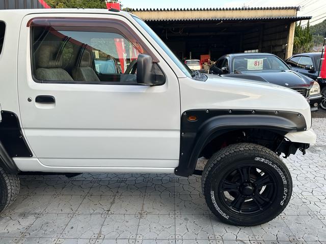 ジムニー ＸＣ　【１年間走行無制限保証】／フルカスタム車両（改バンパー・リフトアップ・ブリスターフェンダー・ＬＥＤテール・ヘッドライトカバー・オールテレーンＧＥＯＬＡＮＤＡＲ　Ａ／Ｔ－Ｓ）／ＢＴオーディオ／ＥＴＣ（17枚目）