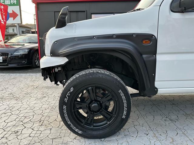 ジムニー ＸＣ　【１年間走行無制限保証】／フルカスタム車両（改バンパー・リフトアップ・ブリスターフェンダー・ＬＥＤテール・ヘッドライトカバー・オールテレーンＧＥＯＬＡＮＤＡＲ　Ａ／Ｔ－Ｓ）／ＢＴオーディオ／ＥＴＣ（42枚目）
