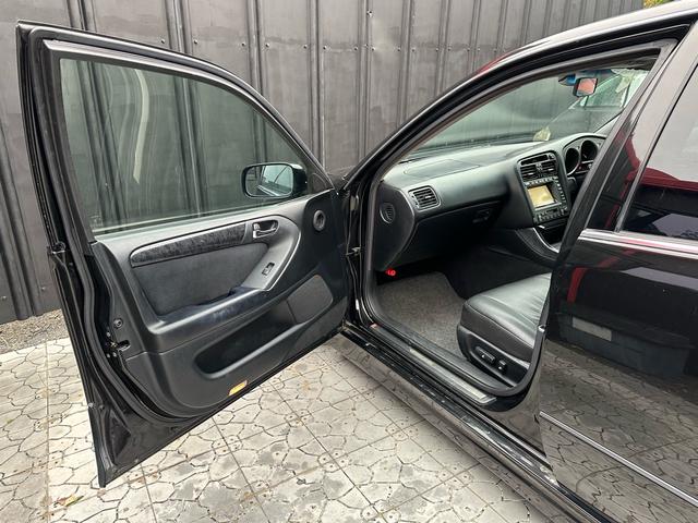 アリスト S300ベルテックスエディション 【1年間走行無制限保証】後期/フルエアロ/20インチ(WORK バルムンクBG2)/車高調(TEIN)/LEDイカリングインナーブラックヘッドライト/シートカバー/イエローフォグ/ETC(77枚目)