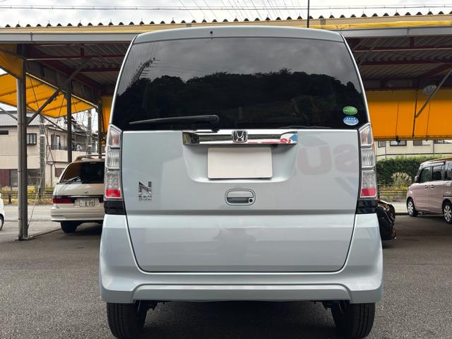 N-BOX G・Lパッケージ バックカメラ 左側パワースライドドア プッシュスタート ステアリングスイッチ オートエアコン ベンチシート アイドリングストップ 盗難防止システム(3枚目)