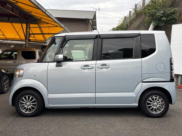 N-BOX G・Lパッケージ バックカメラ 左側パワースライドドア プッシュスタート ステアリングスイッチ オートエアコン ベンチシート アイドリングストップ 盗難防止システム(5枚目)
