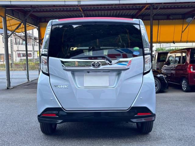 タンク カスタムＧ－Ｔ　純正ナビ　フルセグＴＶ　バックカメラ　両側パワースライドドア　シートヒーター　ＬＥＤヘッドライト　衝突回避支援ブレーキ　横滑り防止　スマートキー　プッシュスタート　ＥＴＣ　ドラレコ　オートエアコン　純正アルミホイール（3枚目）