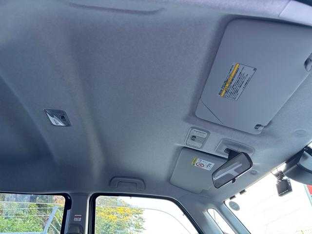 タンク カスタムＧ－Ｔ　純正ナビ　フルセグＴＶ　バックカメラ　両側パワースライドドア　シートヒーター　ＬＥＤヘッドライト　衝突回避支援ブレーキ　横滑り防止　スマートキー　プッシュスタート　ＥＴＣ　ドラレコ　オートエアコン　純正アルミホイール（12枚目）