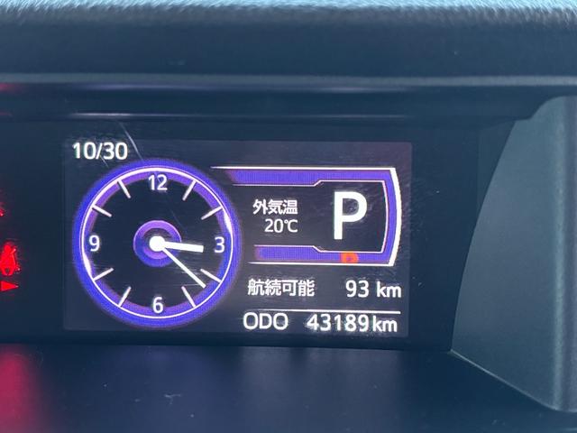 タンク カスタムＧ－Ｔ　純正ナビ　フルセグＴＶ　バックカメラ　両側パワースライドドア　シートヒーター　ＬＥＤヘッドライト　衝突回避支援ブレーキ　横滑り防止　スマートキー　プッシュスタート　ＥＴＣ　ドラレコ　オートエアコン　純正アルミホイール（28枚目）