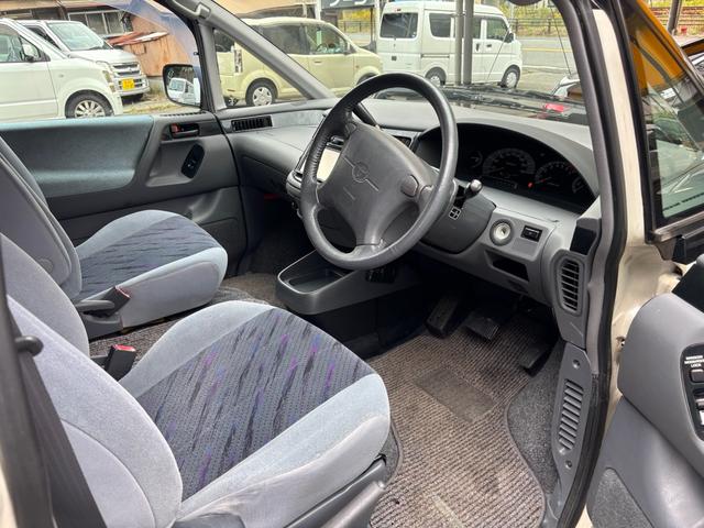 エスティマ アエラス 2WD スーパーチャージャー ツインムーンルーフ ツインエアコン 最終モデル 8人乗り 3列シート(13枚目)