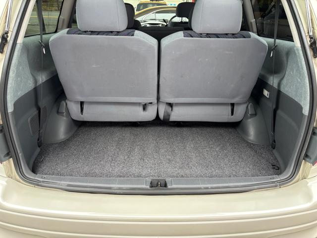 エスティマ アエラス 2WD スーパーチャージャー ツインムーンルーフ ツインエアコン 最終モデル 8人乗り 3列シート(18枚目)