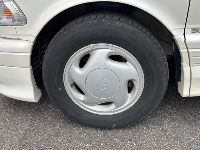 エスティマ アエラス 2WD スーパーチャージャー ツインムーンルーフ ツインエアコン 最終モデル 8人乗り 3列シート(19枚目)