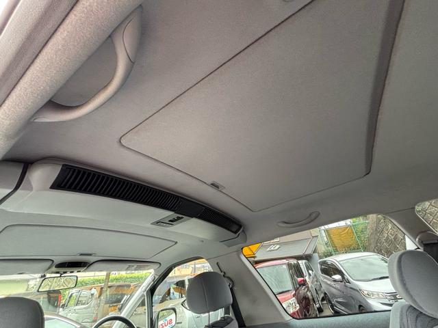 エスティマ アエラス 2WD スーパーチャージャー ツインムーンルーフ ツインエアコン 最終モデル 8人乗り 3列シート(25枚目)