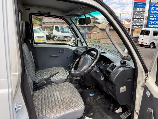 ハイゼットトラック ベースグレード　４ＷＤ　５速ミッション　エアコン　パワステ（10枚目）