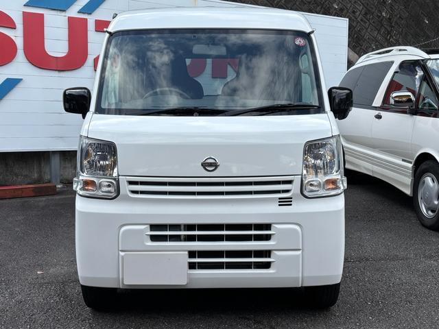 ＮＶ１００クリッパーバン ＤＸ　５ＡＧＳミッション　エアコン　パワステ　ＡＢＳ　キーレス　ＥＴＣ（2枚目）