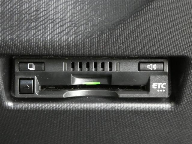 アクア クロスオーバー　衝突被害軽減システム　メモリーナビ　フルセグ　バックカメラ　ＤＶＤ再生　ドラレコ　スマートキー　ＥＴＣ　ワンオーナー　アルミホイール（11枚目）