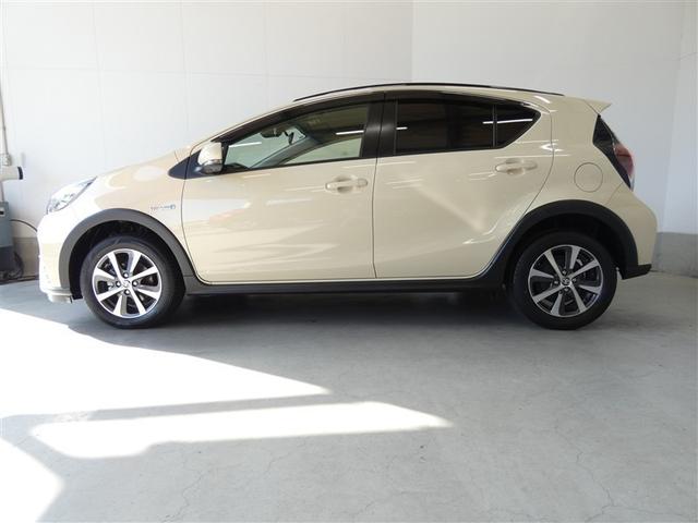 アクア クロスオーバー　衝突被害軽減システム　メモリーナビ　フルセグ　バックカメラ　ＤＶＤ再生　ドラレコ　スマートキー　ＥＴＣ　ワンオーナー　アルミホイール（25枚目）