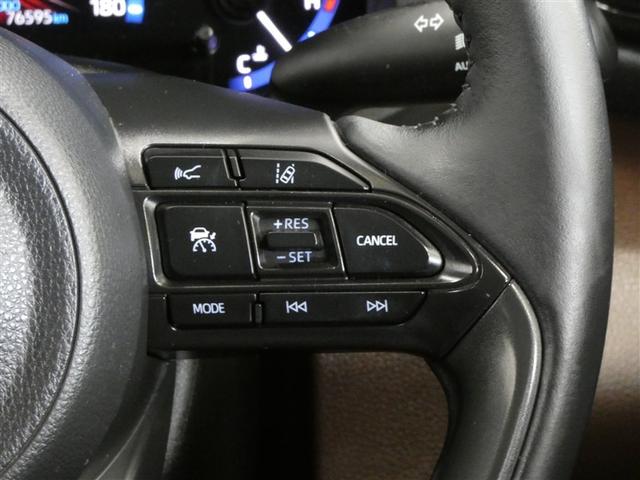 ヤリスクロス Z 衝突被害軽減システム メモリーナビ バックカメラ ミュージックプレイヤー接続可 ドラレコ スマートキー ETC LEDヘッドランプ オートクルーズコントロール ワンオーナー アルミホイール(6枚目)