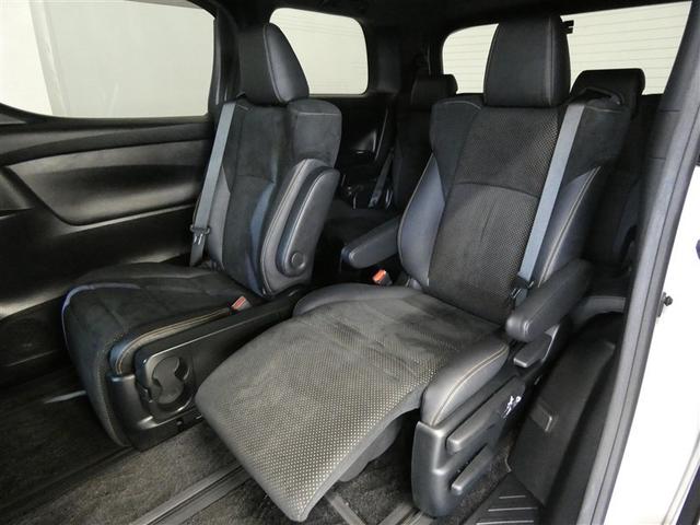 アルファード ２．５Ｓ　タイプゴールド　衝突被害軽減システム　メモリーナビ　フルセグ　バックカメラ　ＤＶＤ再生　後席モニター　ミュージックプレイヤー接続可　ドラレコ　フルエアロ　スマートキー　ＥＴＣ　ＬＥＤヘッドランプ　３列シート（25枚目）