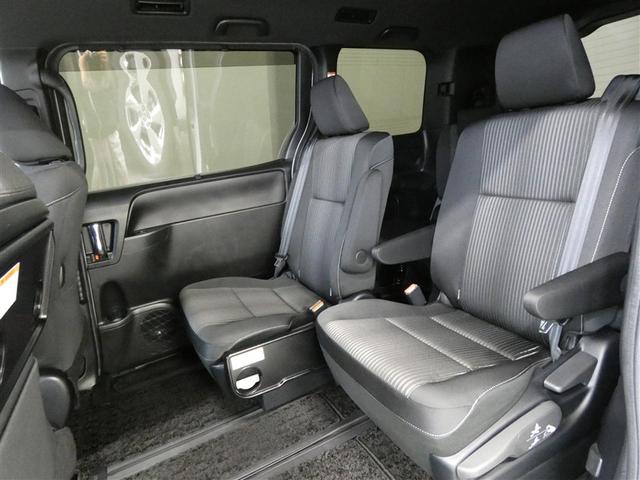 ヴォクシー ＺＳ　煌ＩＩ　衝突被害軽減システム　メモリーナビ　フルセグ　バックカメラ　ＤＶＤ再生　後席モニター　ミュージックプレイヤー接続可　ドラレコ　スマートキー　ＥＴＣ　ＬＥＤヘッドランプ　両側電動スライド　３列シート（22枚目）