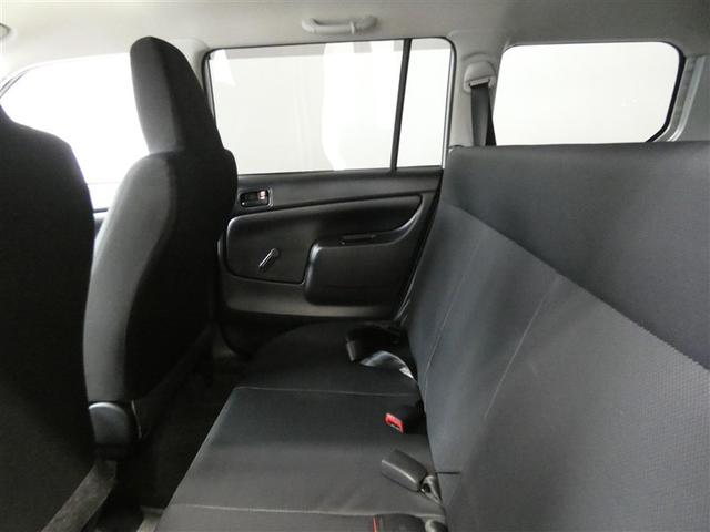 �t�����g�V�[�g�o�b�N�̌`����H�v���邱�ƂŁA��ȏ���̕G�܂��ɂ�Ƃ�������炵�Ă��܂��B