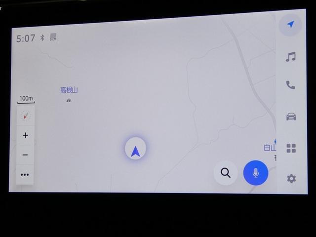 ノア Ｓ－Ｇ　衝突被害軽減システム　メモリーナビ　フルセグ　バックカメラ　ＤＶＤ再生　後席モニター　ミュージックプレイヤー接続可　ドラレコ　スマートキー　ＥＴＣ　ＬＥＤヘッドランプ　両側電動スライド　３列シート（7枚目）