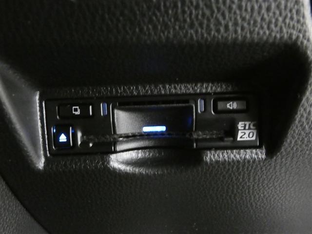 ノア Ｓ－Ｇ　衝突被害軽減システム　メモリーナビ　フルセグ　バックカメラ　ＤＶＤ再生　後席モニター　ミュージックプレイヤー接続可　ドラレコ　スマートキー　ＥＴＣ　ＬＥＤヘッドランプ　両側電動スライド　３列シート（13枚目）