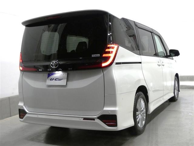 ノア Ｓ－Ｇ　衝突被害軽減システム　メモリーナビ　フルセグ　バックカメラ　ＤＶＤ再生　後席モニター　ミュージックプレイヤー接続可　ドラレコ　スマートキー　ＥＴＣ　ＬＥＤヘッドランプ　両側電動スライド　３列シート（32枚目）